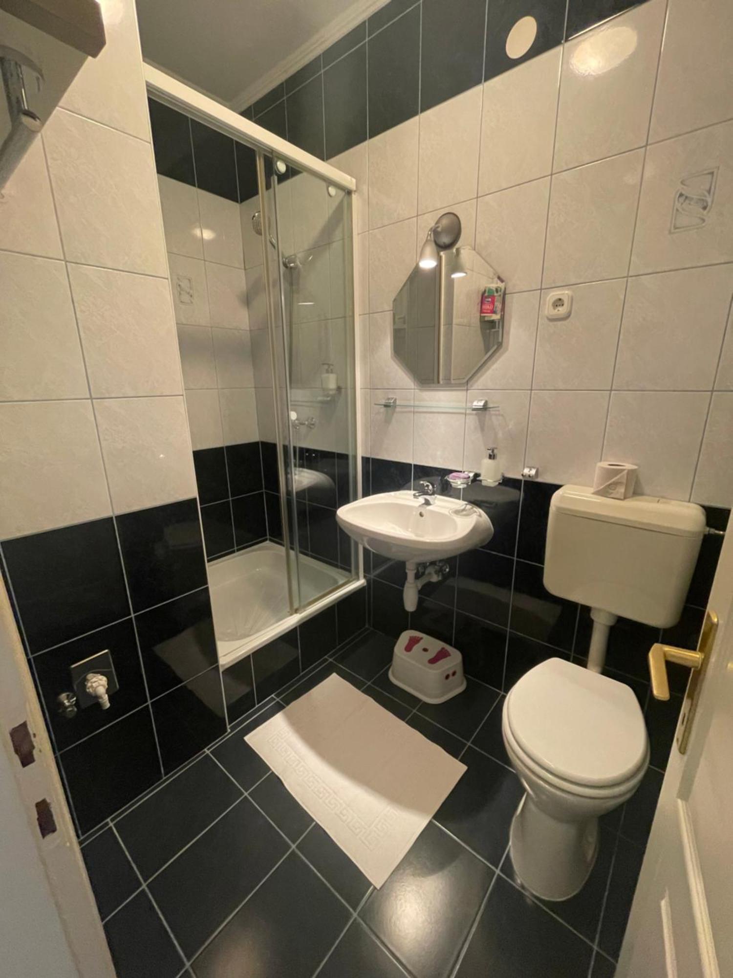 Vizparti Relax Apartman Siófok Kültér fotó