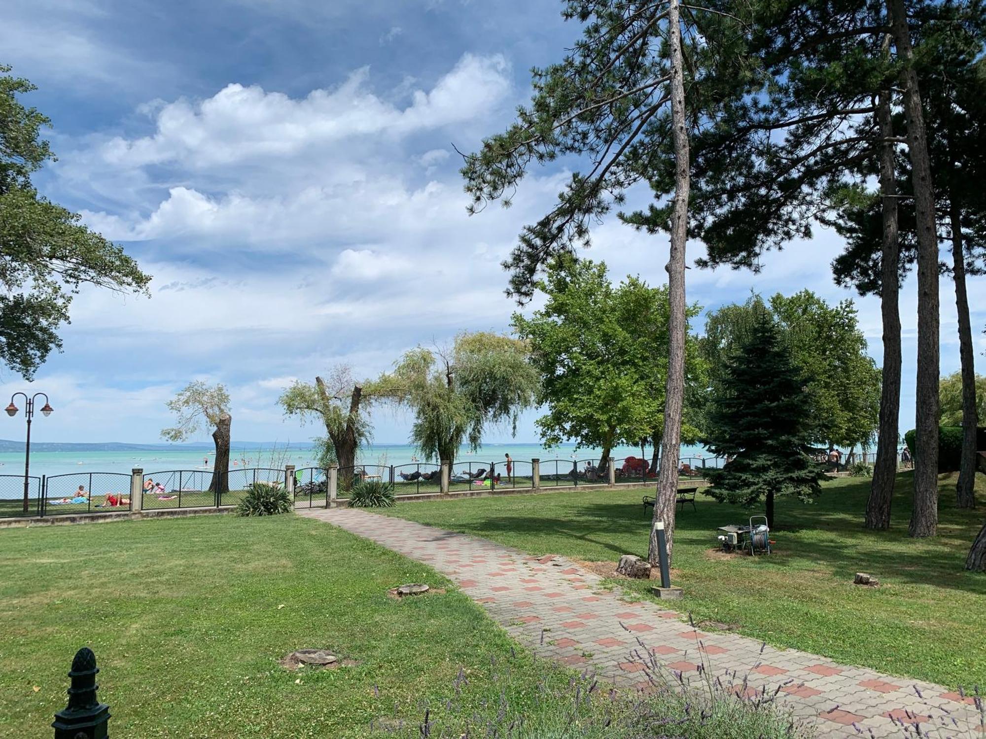 Vizparti Relax Apartman Siófok Kültér fotó